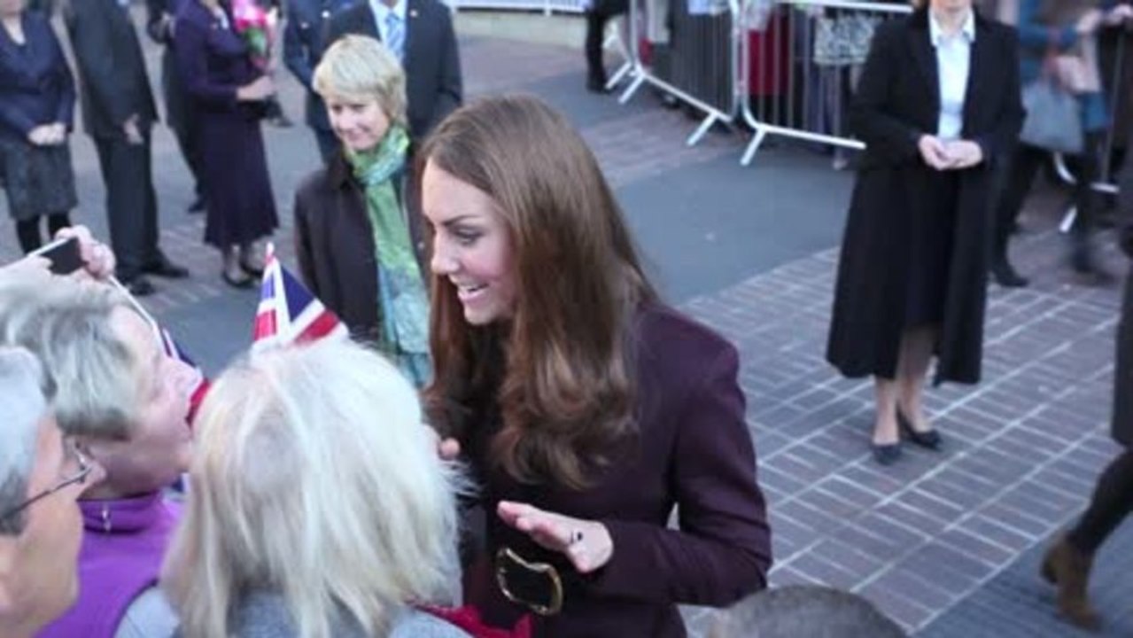 Kate Middleton fasziniert über Schwangerschaft