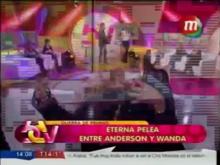 Pronto.com.ar Evangelina dispara: "Wanda es mitómana"