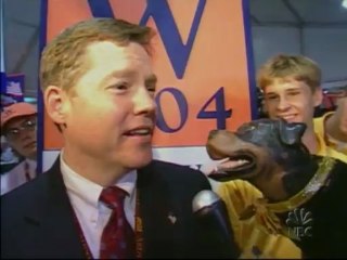 Remote: Triumph the Insult Comic Dog at Spin Alley - 10/20/2004