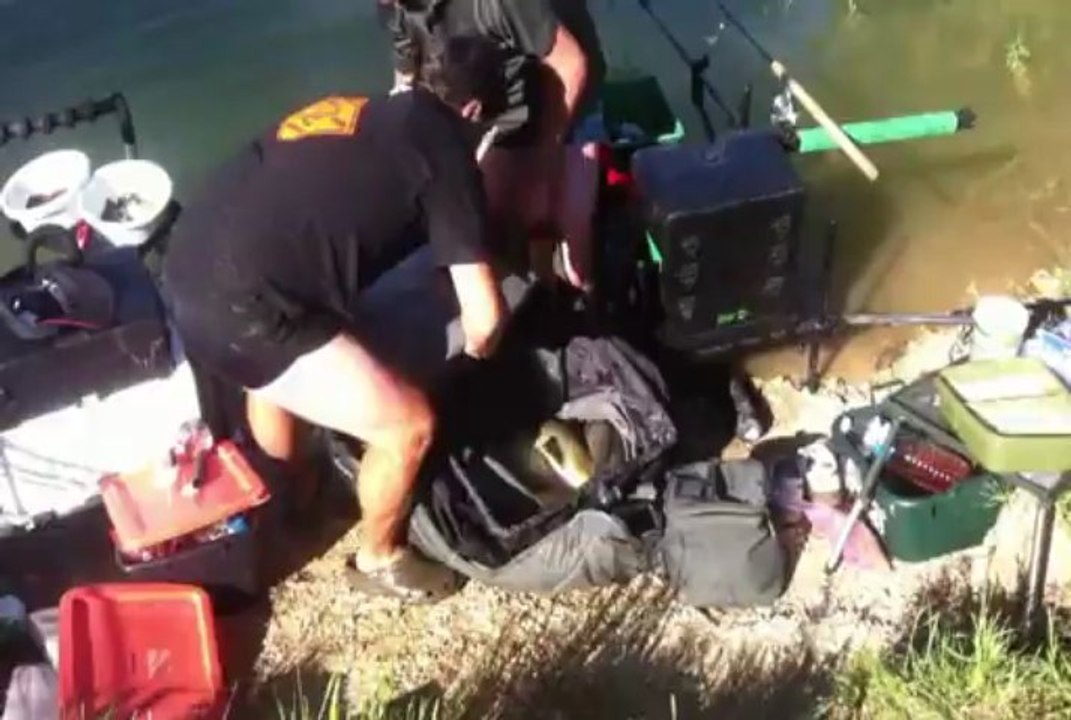 Feeder et Grande canne 154Kg Marukyu