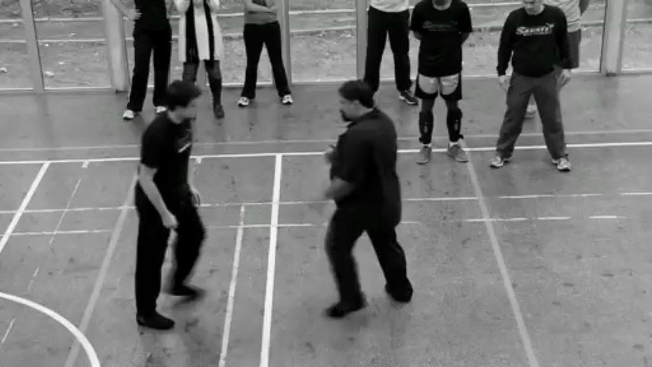 Savate de rue Aix boxe Française