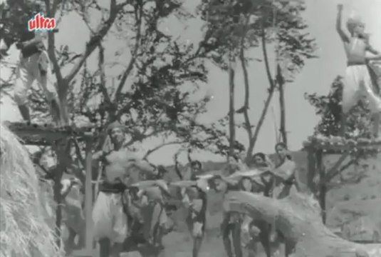 Panchhi Banoo Udti Phiroon - Lata Mangeshkar, Nargis, Chori Chori Song