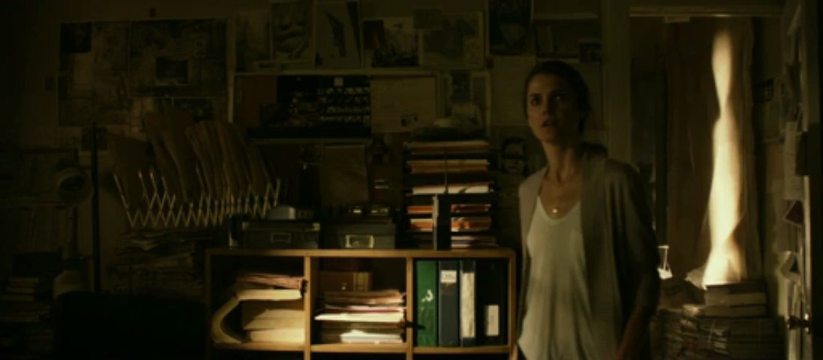 Dark Skies - Extrait #3 VF