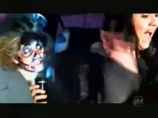 Programa Silvio Santos Camera Escondida_ Fantasma no Estacionamento