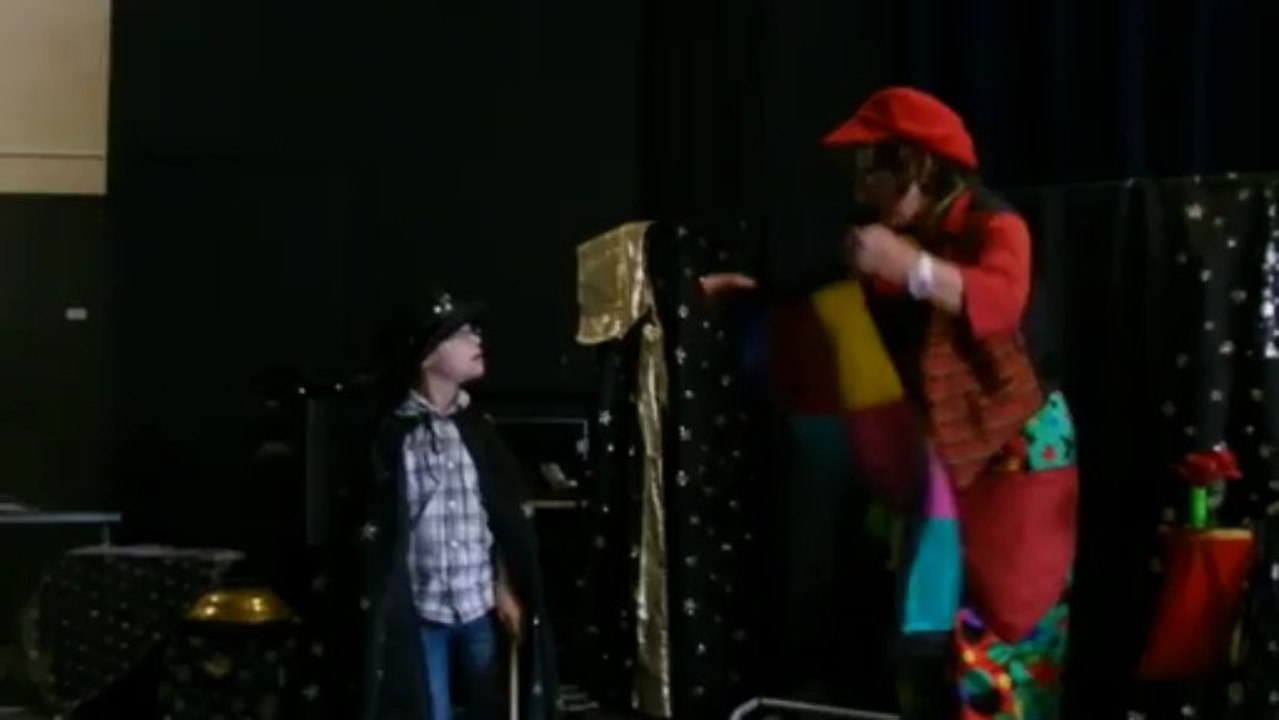 Nathan fait le spectacle....