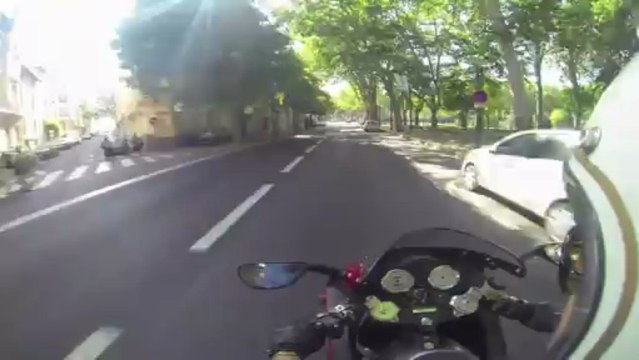 Run - Moto Guzzi V11 Le Mans