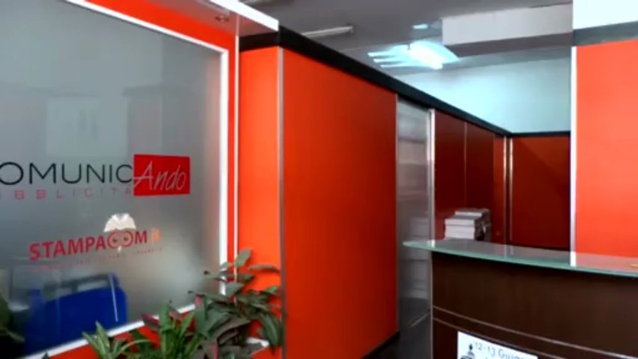 Le opere dell'artista Nico Antolino esposte presso "Comunicando Srl" ad Andria