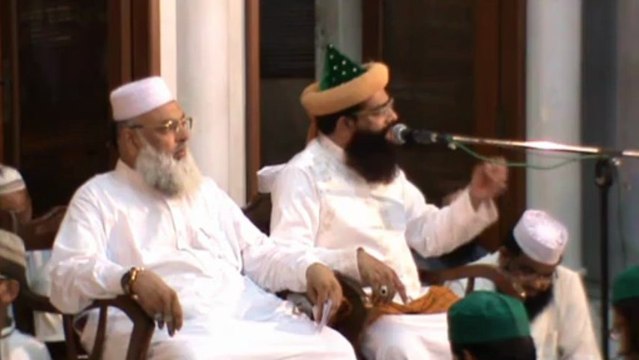 Shab e Barat 2013 Dargah Alia Ashrafia Pakistan