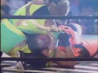 Aja Kong vs Dynamite Kansai (All Japan Women Big Egg 11/20/94 V*TOP Tournament)