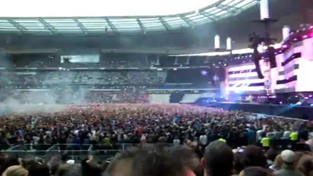 MUSE Plug in baby Stade de France 22 juin 2013