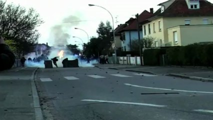 Strasbourg (France) 02/04/2009 Affrontements Black Bloc Vs Police  © LTL News