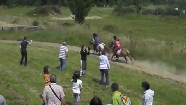 fête du club les centaures, course de shet! WINNEUSE JEHANE ET CHAMALO (superwomen)