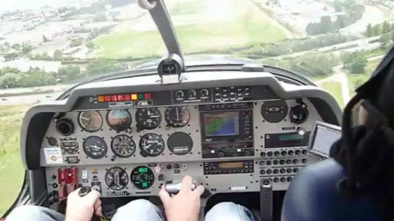 Atterrissage à Cannes (LFMD) piste 17 - 17 kts 180°