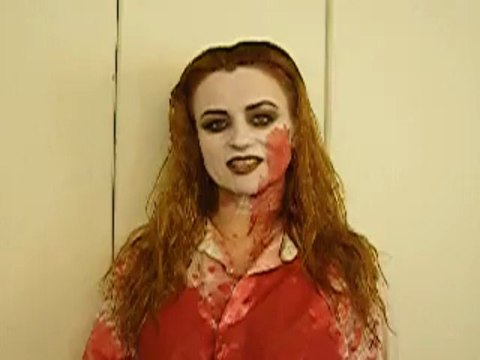 Η Καριοφυλλιά Καραμπέτη μιλά στη ΔΥΤΙΚΗ αμέσως μετά την παράσταση Αγαμέμνων του Αισχύλου, ΔΗΠΕΘΕ Κοζάνης, Υπαίθριο Θέατρο Κοζάνης, 28.6.13