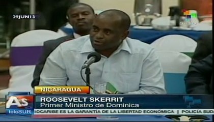 Debemos recordar a Hugo Chávez y su legado: Roosevelt Skerrit