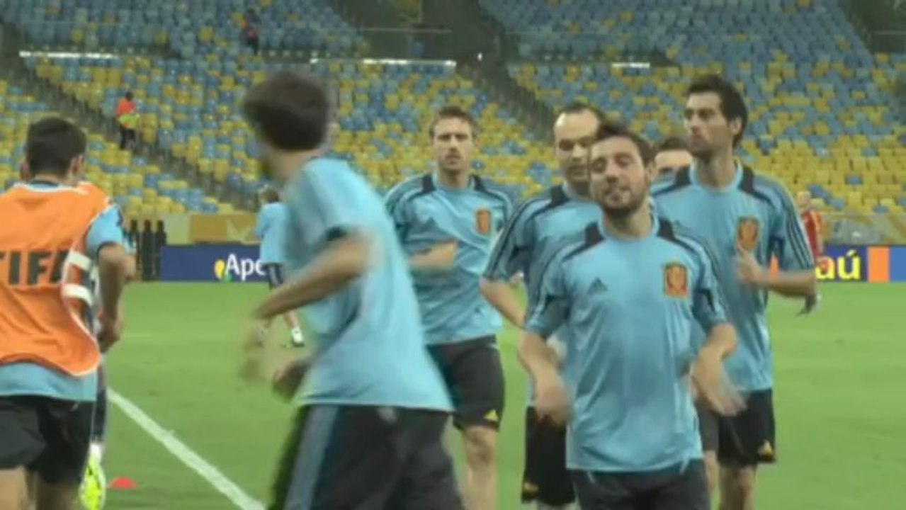 L'arbitro Kuipers sostiene la tecnologia in campo