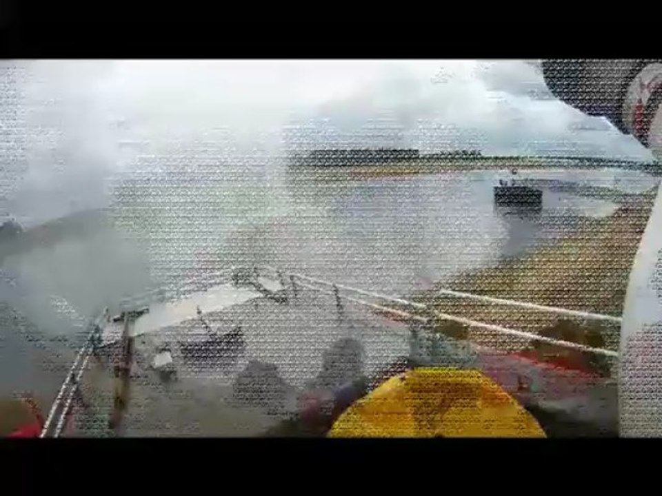 Schlauchbootfahrt auf der elbe