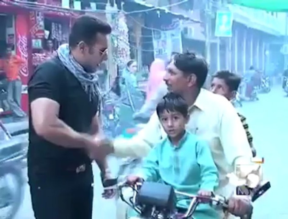 Pakistani Salman Khan Ditto Copy in Sialkot
