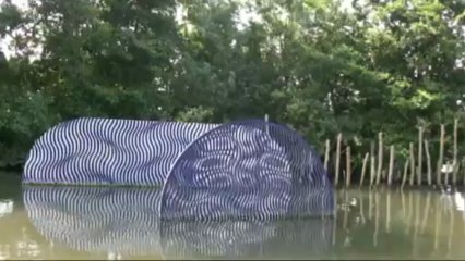 "Interférence", installation de Jo Lathwood, Hortillonnages Amiens 2013