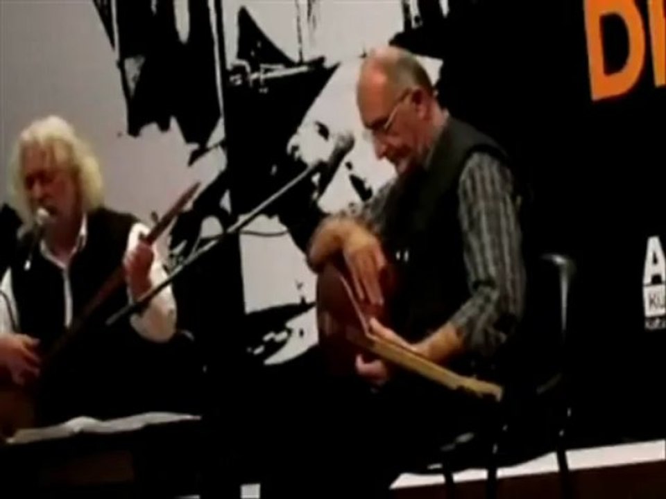 ERKAN OĞUR CANLI PERFORMANS