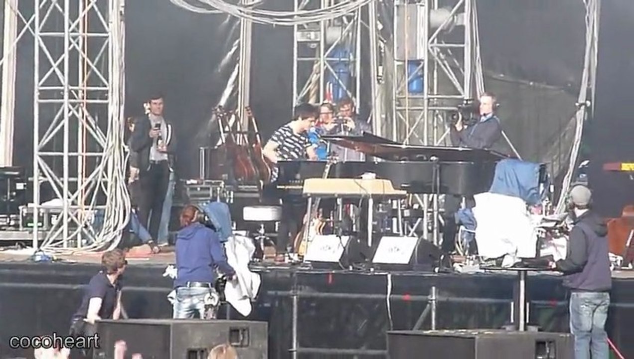 11 Jamie Cullum - Get Lucky (Daft Punk) / Frontin'  @ WDR2 für eine Stadt 2013, Bocholt