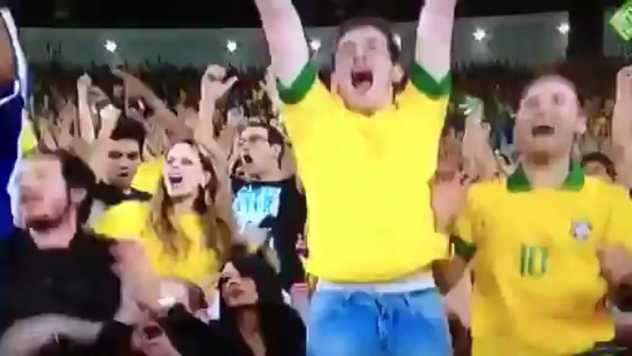 Bresil vs espagne (3-0) le 2eme but de fred
