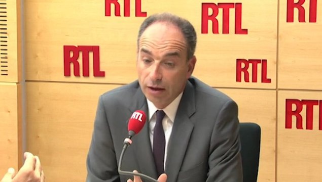 Copé plus soucieux des municipales que des primaires