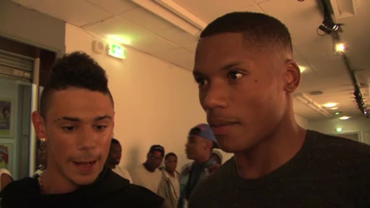 Julian JEANVIER (LOSC) et Kevin MALCUIT (FC Fréjus) au concert d'Axel TONY au Rutebeuf