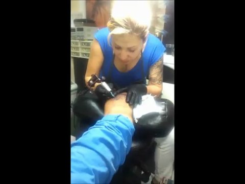 bayan dövmeci, kadın dövme sanatçısı, şişli dövme, Nişantaşı dövme, tattoomix