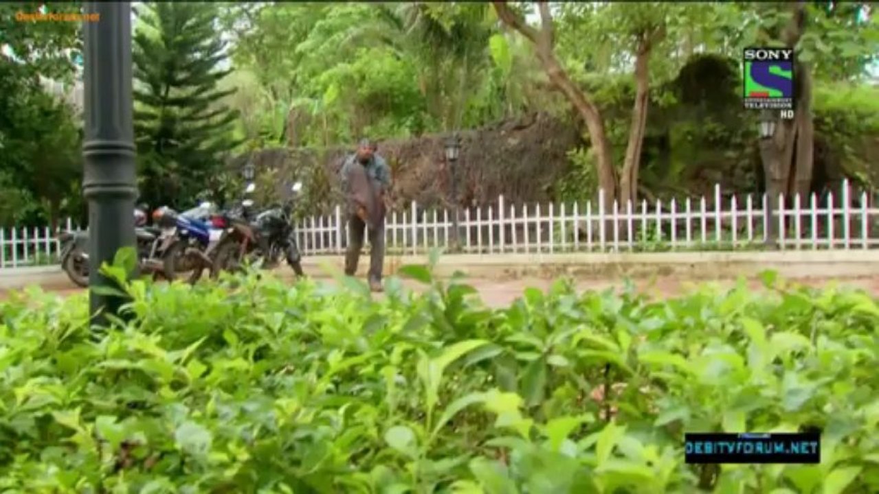 Dil Ki Nazar Se ... Khoobsurat - 1st July, 2013 - Pt. 2 [HD]