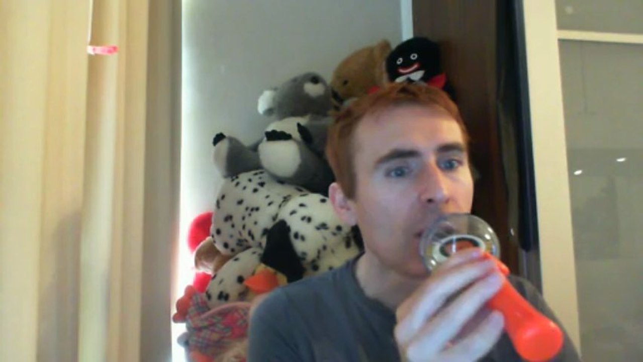 Wiwi égratigne "bossy" de Kelis & Too Short