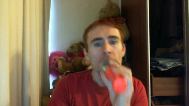 Wiwi égratigne timebomb de Kylie Minogue