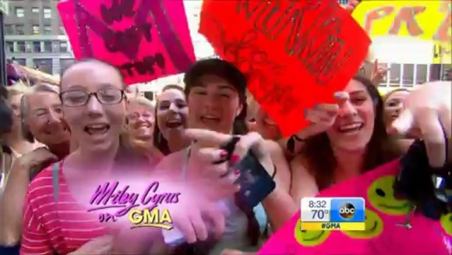 Miley Cyrus - We Can't Stop & Fall Down (Will.I.Am) GMA Concert Series 6-26-13