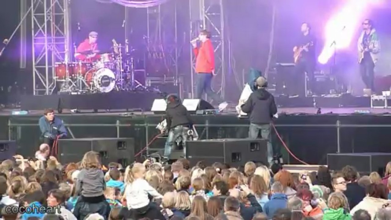 18 Tim Bendzko - Ohne zurück zu sehen @ WDR2 für eine Stadt 2013, Bocholt