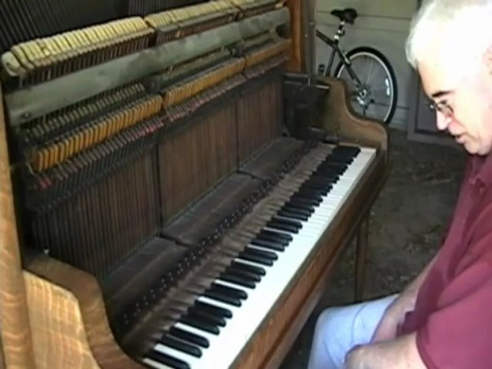 Old piano adventure