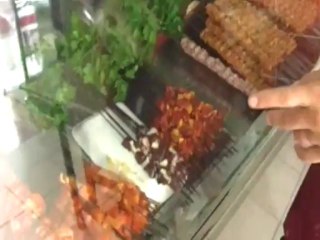 ŞanlıUrfa Suruç Kebap Salonunda Faruk Ustanın Kebapları Yenir