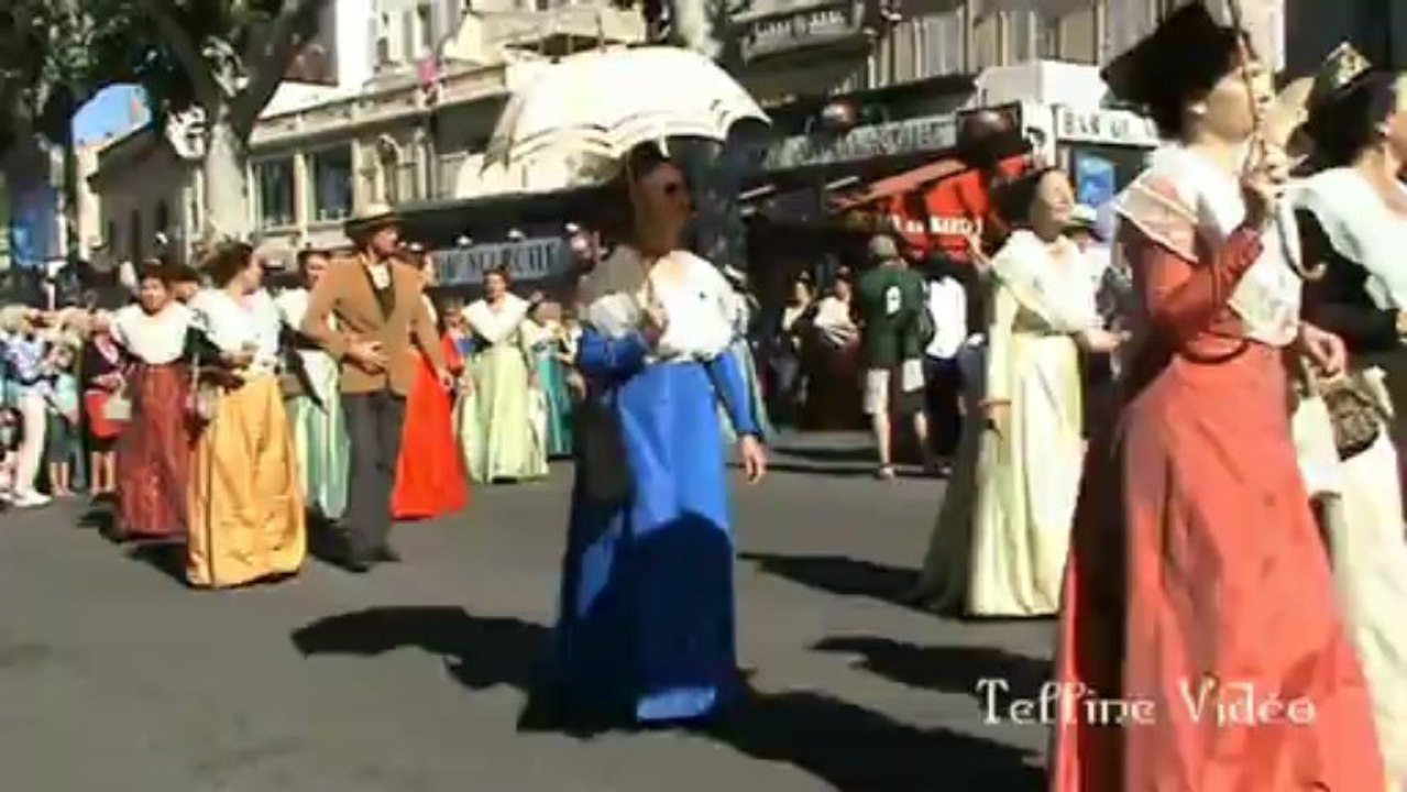 Extrait de la  fête du costume - Arles - 30 Juin 2013