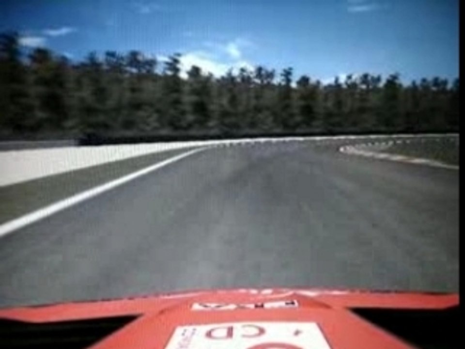 Un tour virtuel à Monza en Ferrari