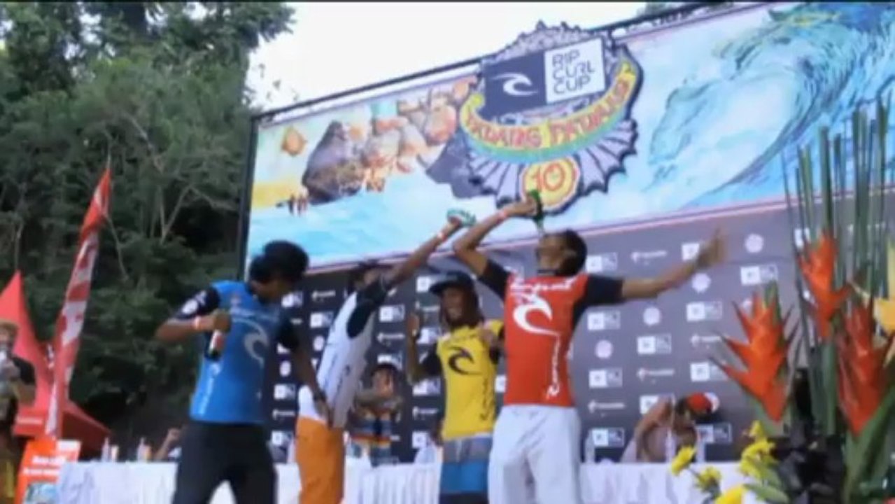 Surfing: Unglaublicher Ritt! Suargita beim Rip Curl Cup dabei
