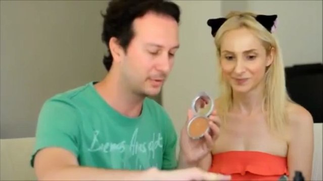 Eşim Bana Makyaj Yapıyor - my husband does my make-up 2