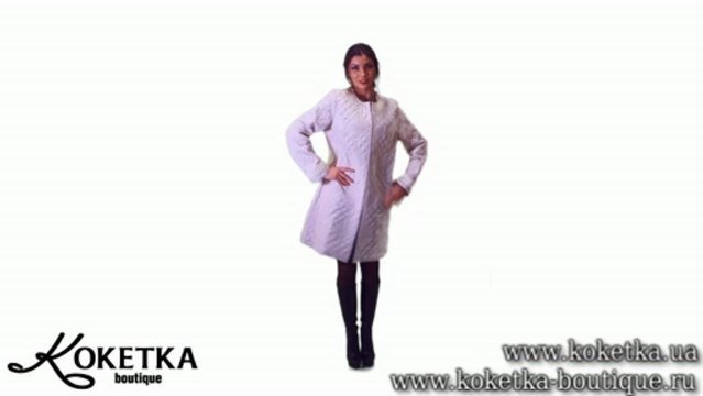 KOKETKA BOUTIQUE -Белое стеганое пальто декорировано камнями по вороту