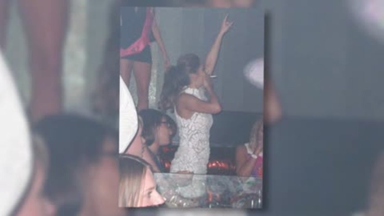 Cheryl Cole Enjoys a Cigarette at Her Las Vegas Birthday Bash