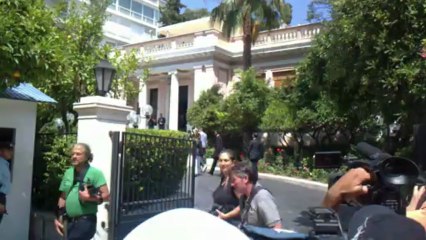 Αφιξη Γιάννη Αντετοκούνμπο στο Μέγαρο Μαξίμου