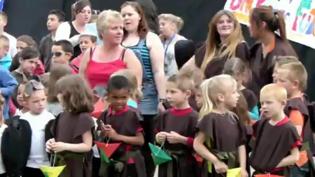 PETITS EN FETE A CHAMBLY