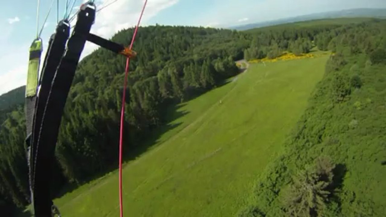 Deux vols en parapentes depuis le Puy-de-Dôme - 02/07/2013