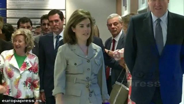 Aznar reclama reforma fiscal para bajar impuestos