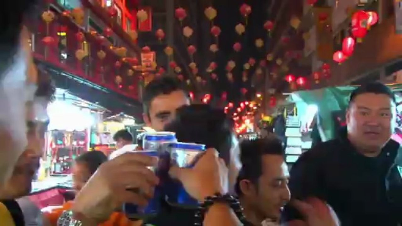 Daijiro Yoshihara Travels to Sepang F1 Track - Malaysia - Behind The Smoke Season 3 - Ep12