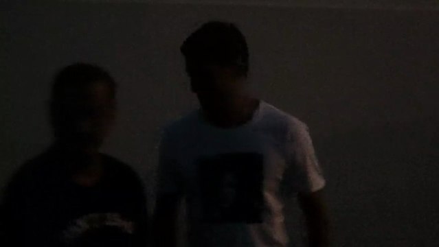 Ο Τσόρι Ντομίνγκες λίγο μετά την υπογραφή του συμβολαίου του στα γραφεία της ΠΑΕ Ολυμπιακός