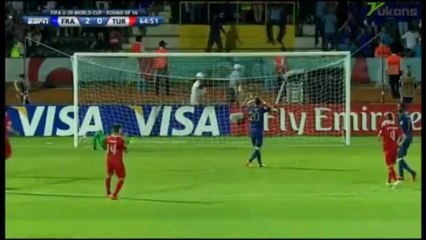 Thauvin lanza el penalti a las nubes