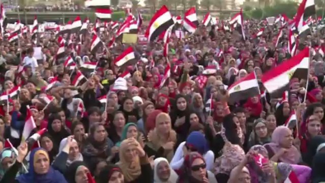 Egypte: nouvelle mobilisation massive des pro et des anti-Morsi